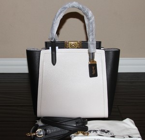 coach troupe tote