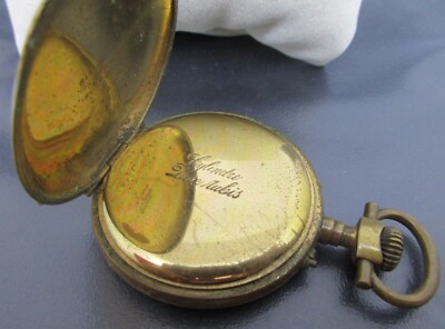 Montre De Gousset Ancienne 'La Reine Des Montres' - Mécanique, Cadran émaillé, Boîtier Plaqué Or - Besançon, France