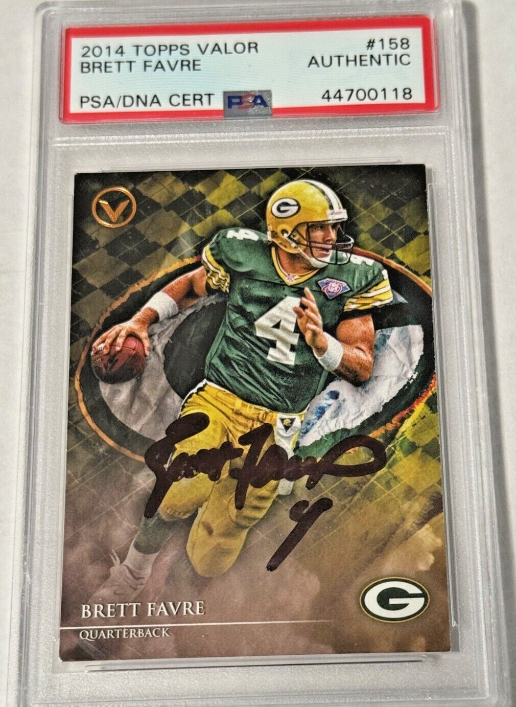 Brett Favre 2014 Valor Autographed Signed autograph card PSA Slab Green Bay Packers HOF 