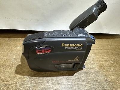VINTAGE PANASONIC VHSC PALMCORDER PV-D326 WORKS NO ADAPTER OR