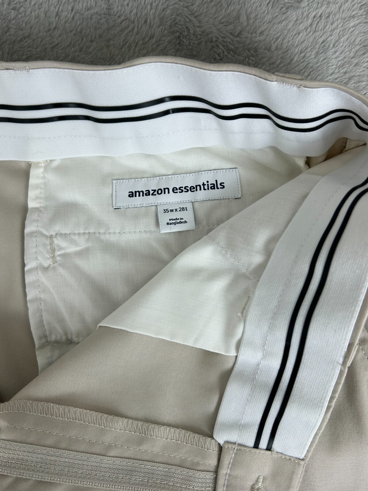 Amazon Essentials 35/28 Men’s Polyester Blend Ivo… - image 6