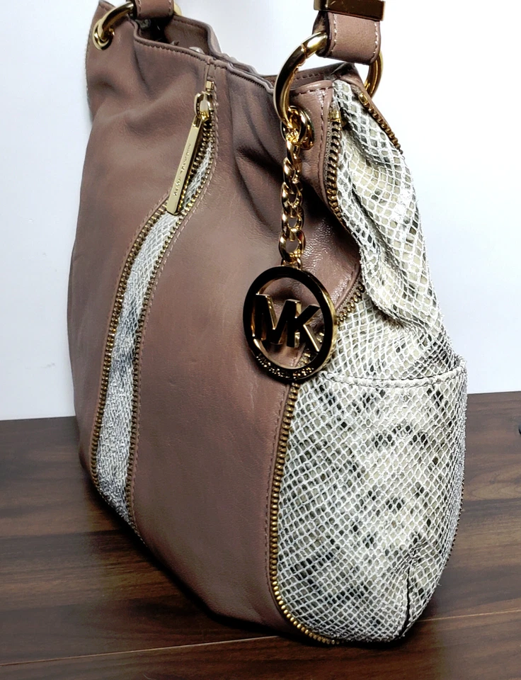 Nuevo Bolso de Hombro Michael Kors Newman Mediano Cuero Pitón Repujado $378 Nuevo con Etiquetas Foto 3 de 4