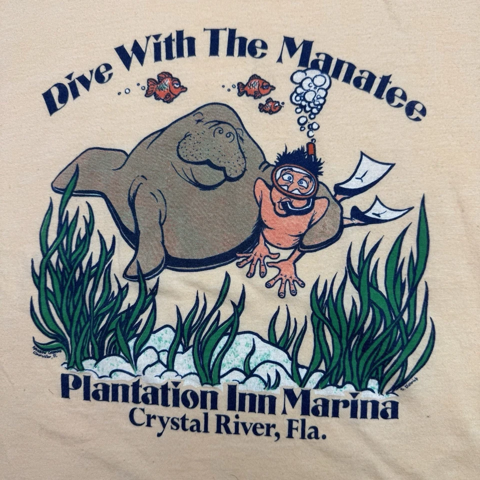 Camiseta vintage puntada única etiqueta Lexington talla grande buceo con el manatí Foto 3 de 4