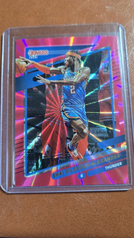 2021-22 Panini Donruss  Shai Gilgeous-Alexander Pink Laser Holo Prizm #23
