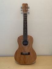 Cordoba 15cm Concert Ukulele GREAT CONDITION
