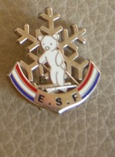 EPINGLE E.S.F.  OURSON