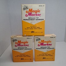 VTG Magic Marker Box of 12 Broad-Tip Permanen...