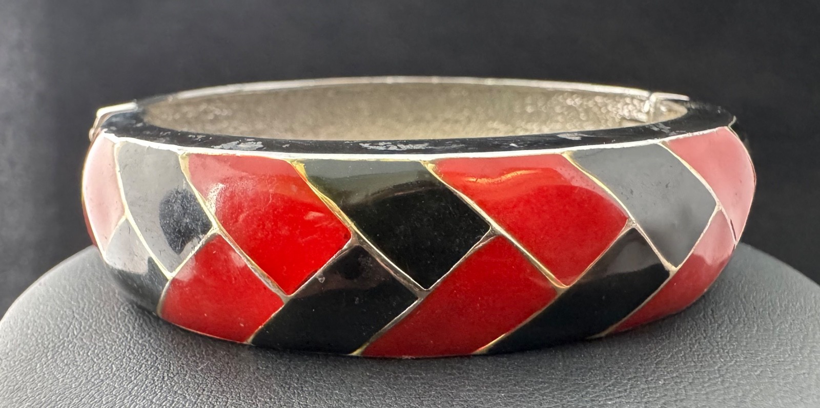 Rare Vintage Lanvin Paris Red & Black Enamel Silvertone Hinged Bangle Bracelet