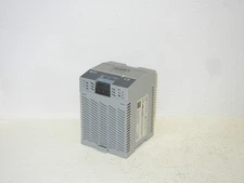 SOLA SDP 4-24-100LT USED 24VDC 115/230VAC POWER SUPPLY SDP424100LT