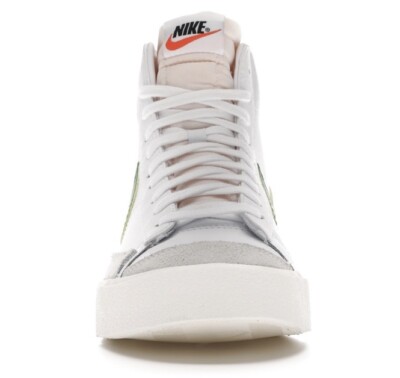 Nike Blazer Mid \'77 Vintage White Pine Green Sneaker - Size 13 Nike Blazer Mid 77 Vintage White Pine Green Sneakers Size 13  main image 3