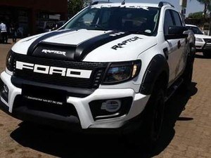 FRONT BLACK BONNET SCOOP SID VENT COVER FORD RANGER T6 MK2 ...