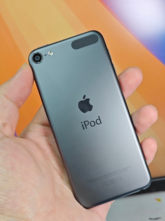 Apple iPod Touch 6TH Generation 16 /32/ 64/128/256GB New Battery