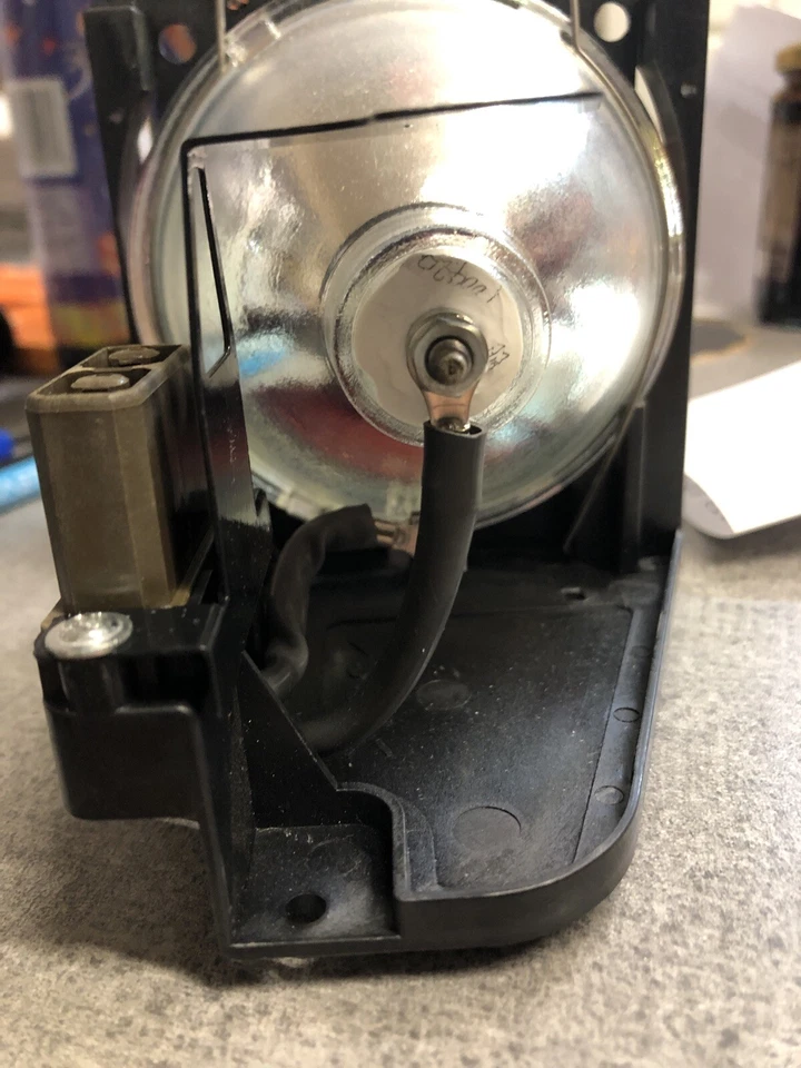 Lámpara proyector con carcasa Sanyo 6102822755 Foto 3 de 3