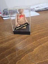 1982 ET Extra Terrestrial Wind-Up Walking Figure LJN Universal Works Dspl Case