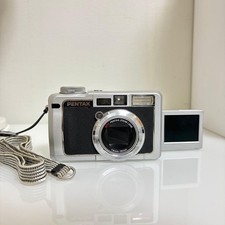 Compact Digital Camera PENTAX Optio 750z Black for Selfies