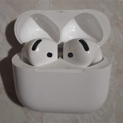Apple AirPods 4
