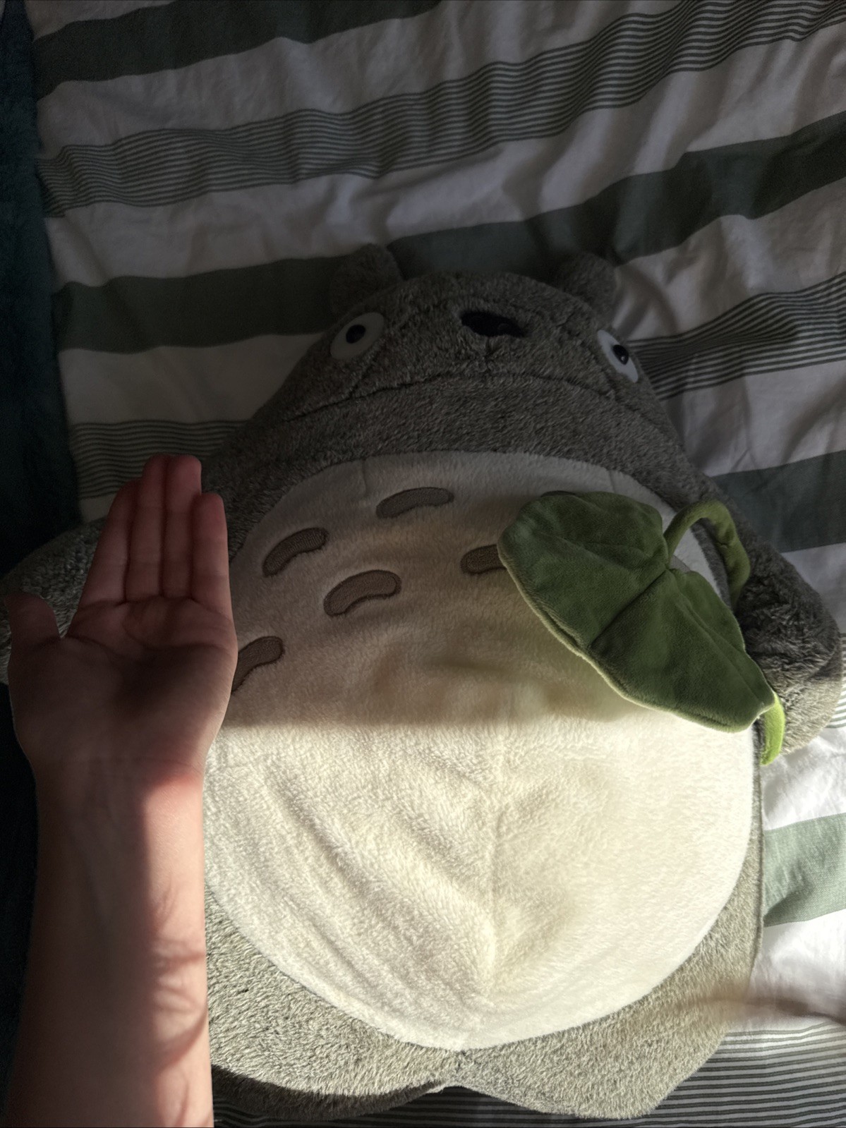 Peluche de marca Studio Ghibli My Neighbour Totoro Ginormous con hoja móvil!!!!!