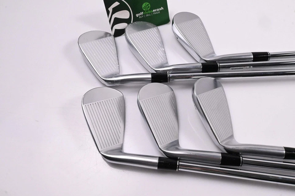 Srixon ZXi7 / ZXi5 Combo Irons / 5-PW / Regular Flex NS Pro Modus3 Tour 105 - Image 3 of 4
