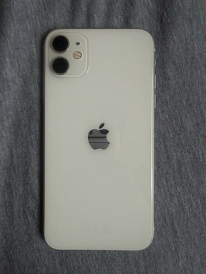Apple iPhone 11 64GB Weiß ohne Simlock ohne Branding