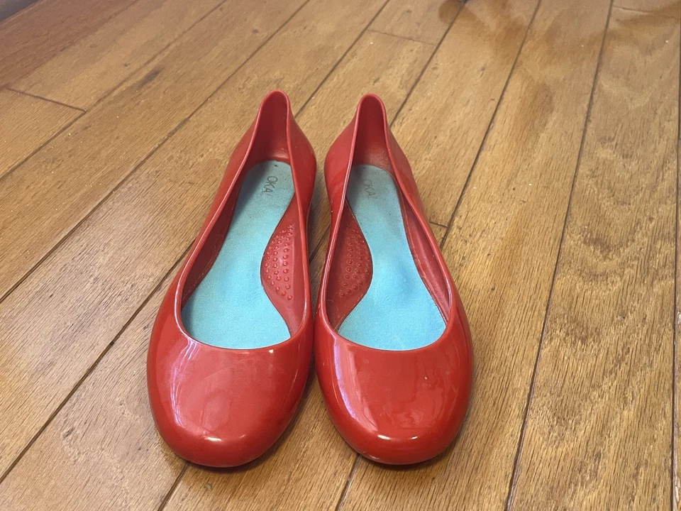 Oka B Red Rubber Jelly Slip On Taylor Shiny Ballet Flats Size 9 Women’s Shoes - Image 4 of 4