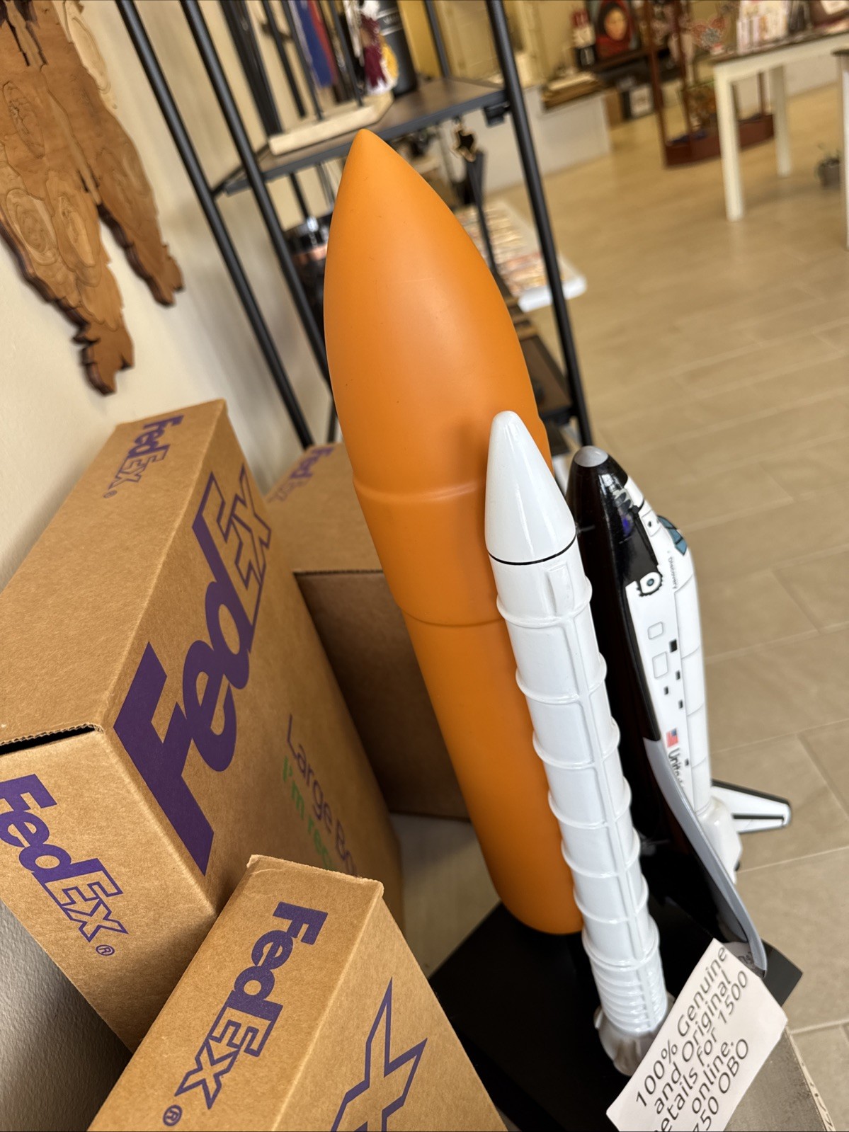 Scale model nasa Space Shuttle 1/100 Discovery
