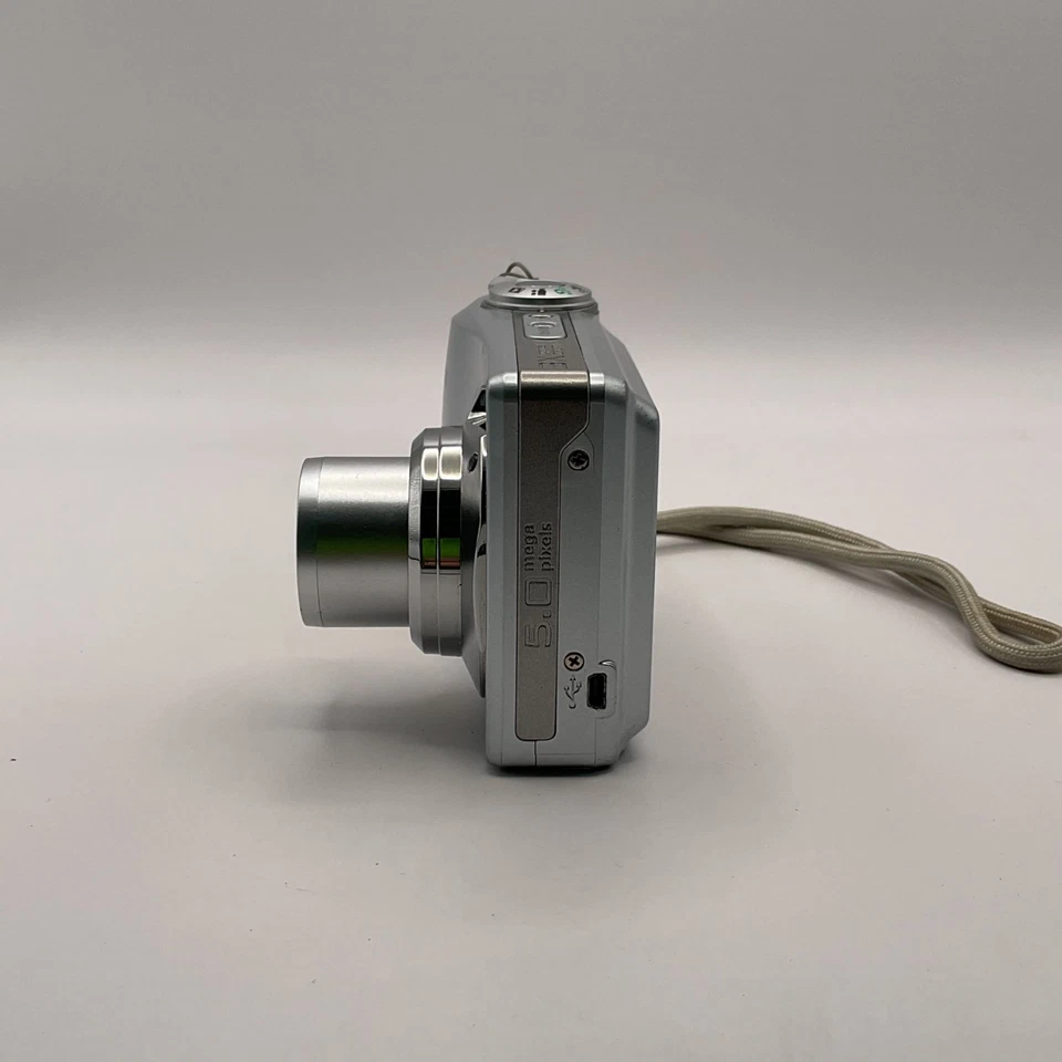 Kodak EasyShare C513 5.0MP Silver Digital Compact Camera Working (I1) W#666 - Image 2 of 4