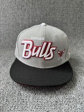 New Era Chicago Bulls 9FIFTY Snapback Hat Grey Black Red NBA