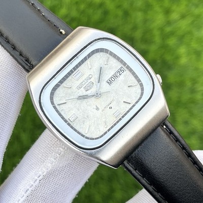 Vintage Seiko 5 TV Shape Automatic Japan Made Men's Watch Cal 6309