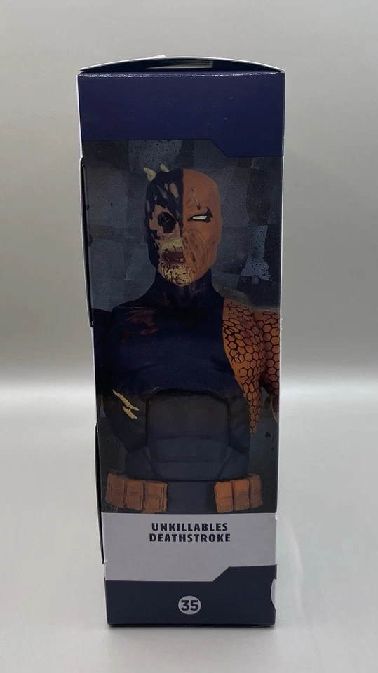 DC Direct Essentials Unkillable Deathstroke 7 Figure - Image 2 of 4