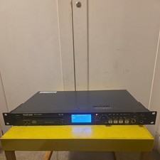 TASCAM SS-CDR1 COMPACT FLASH CARD / CD RECORDER - VERY GOOD CONDITION