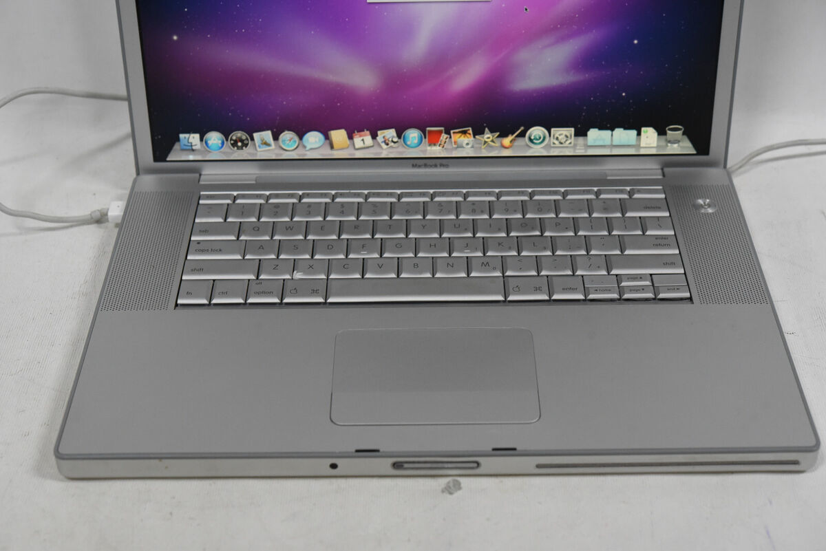 Apple MacBook Pro 1.1 15 Apple MacBook Pro 1.1 15