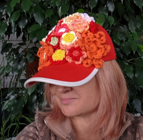 Red Crochet Flowered Baseball Party Cap unique design -1qty - Picture 5 of 5