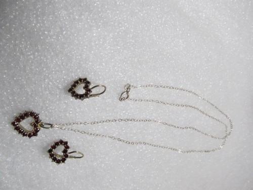 Vintage Bohemian Garnet Heart Necklace & Earrings 900 Silver - Picture 3 of 10