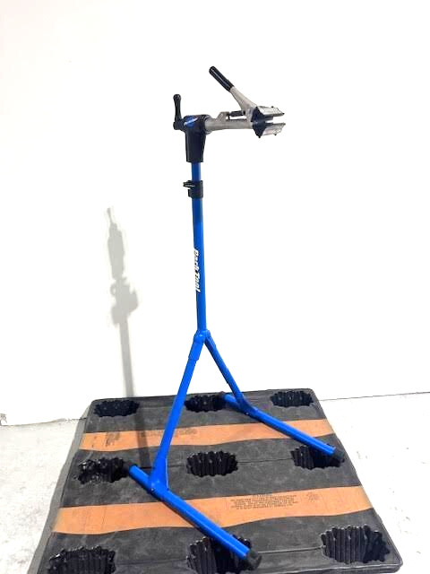 Park Tool PCS-4-1 Deluxe Home Mechanic Repair Stand