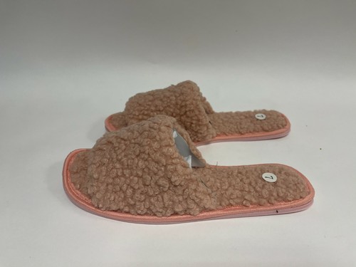 Teddy Slippers Pink. Brand new .Made in UK. - Picture 3 of 3