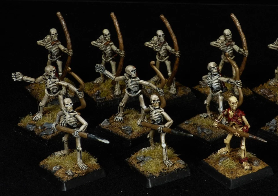 Faixa de guerra Reaper Pro-Painted – 17 arqueiros de esqueleto + lanças – miniaturas de metal - Imagem 3 de 3