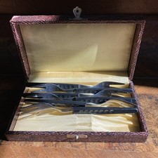 TOP 6 x DDR Kuchengabel schwarzer Plastegriff Punkte #47