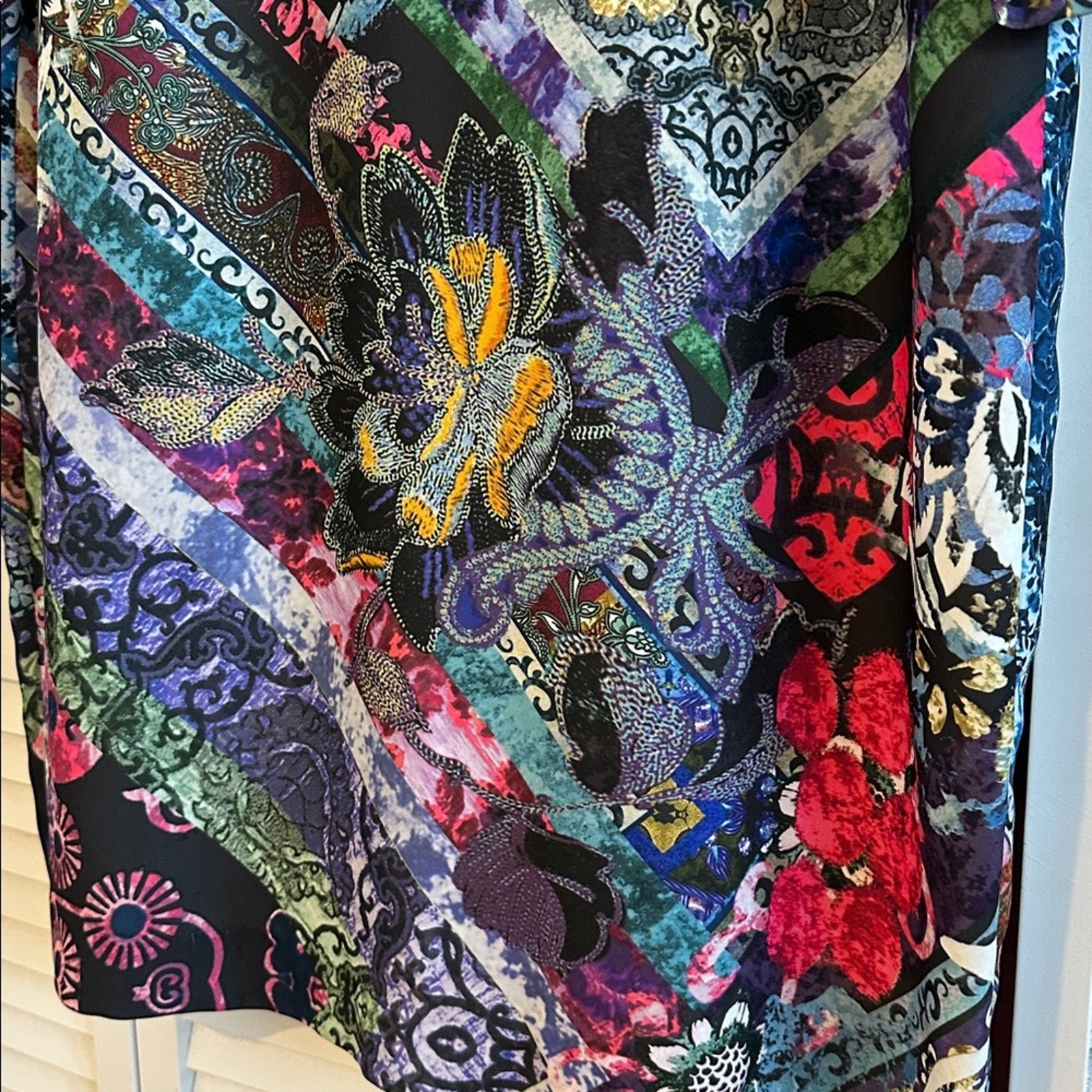 FUZZI Floral Multicolor Patchwork PrintShift Tuni… - image 8