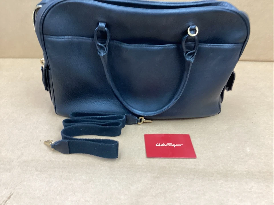 Maletín Salvatore Ferragamo E0-215818 CUERO NEGRO VINTAGE Foto 2 de 4