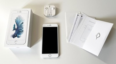 Apple iPhone 6s Plus - 64 GB - Silber (Ohne Simlock) - sehr guter Zustand