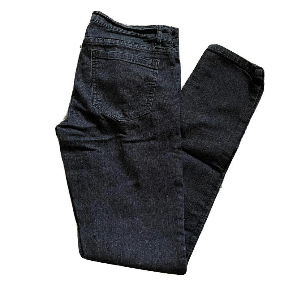 Jeans Forever 21 negros talla 27 usados en excelente estado - Imagen 1 de 4