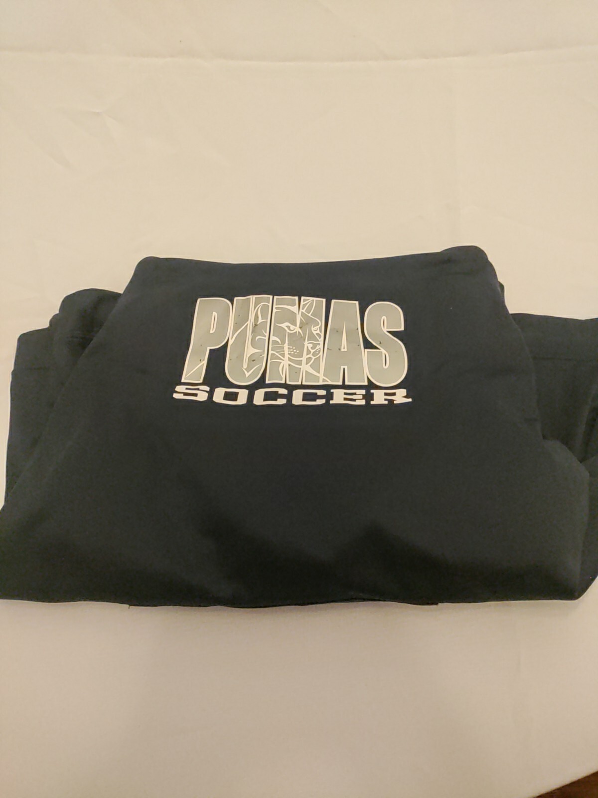 Pumas Sport Tek Hoodie in 2XL for Soccer Enthusiasts