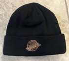 Vancouver Canucks NHL Hockey Skate Black Beanie Knot Hat Zephyr — photo 1