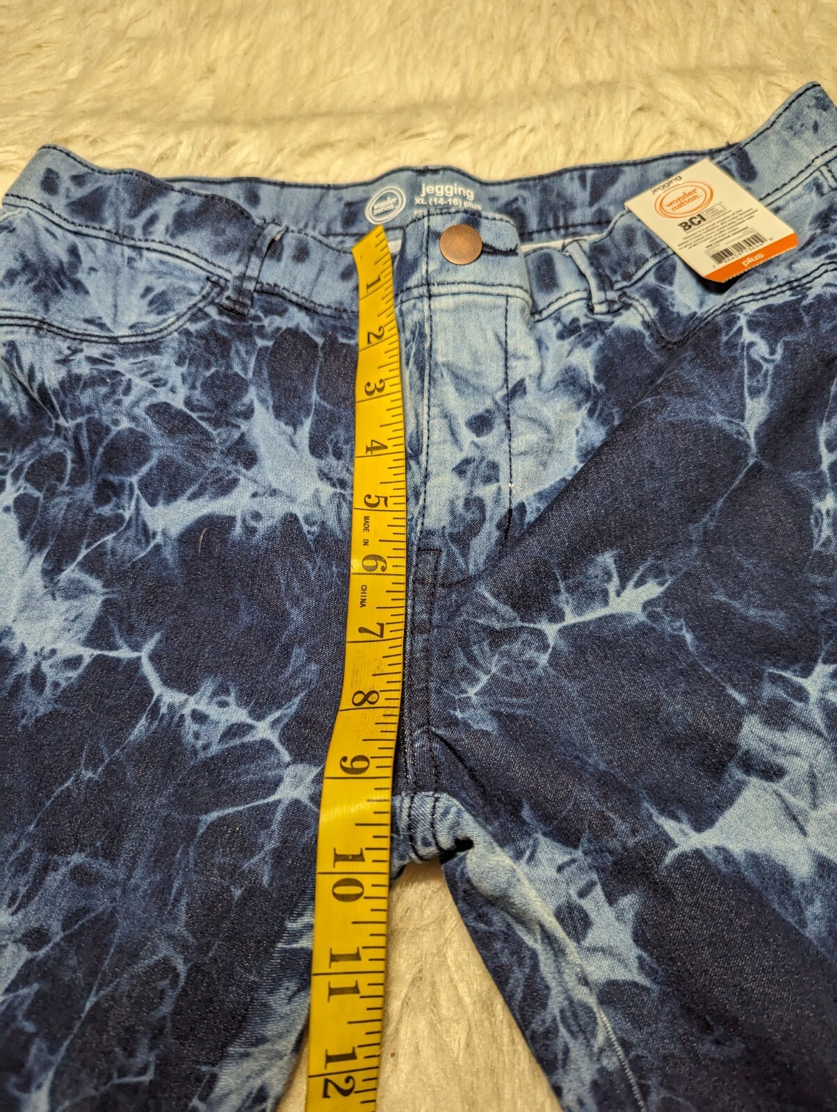 Picture 11 of 12