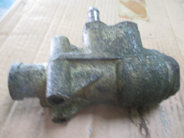 Bentley S, Rolls Royce Silver Cloud brake master cylinder rebuildable core-small