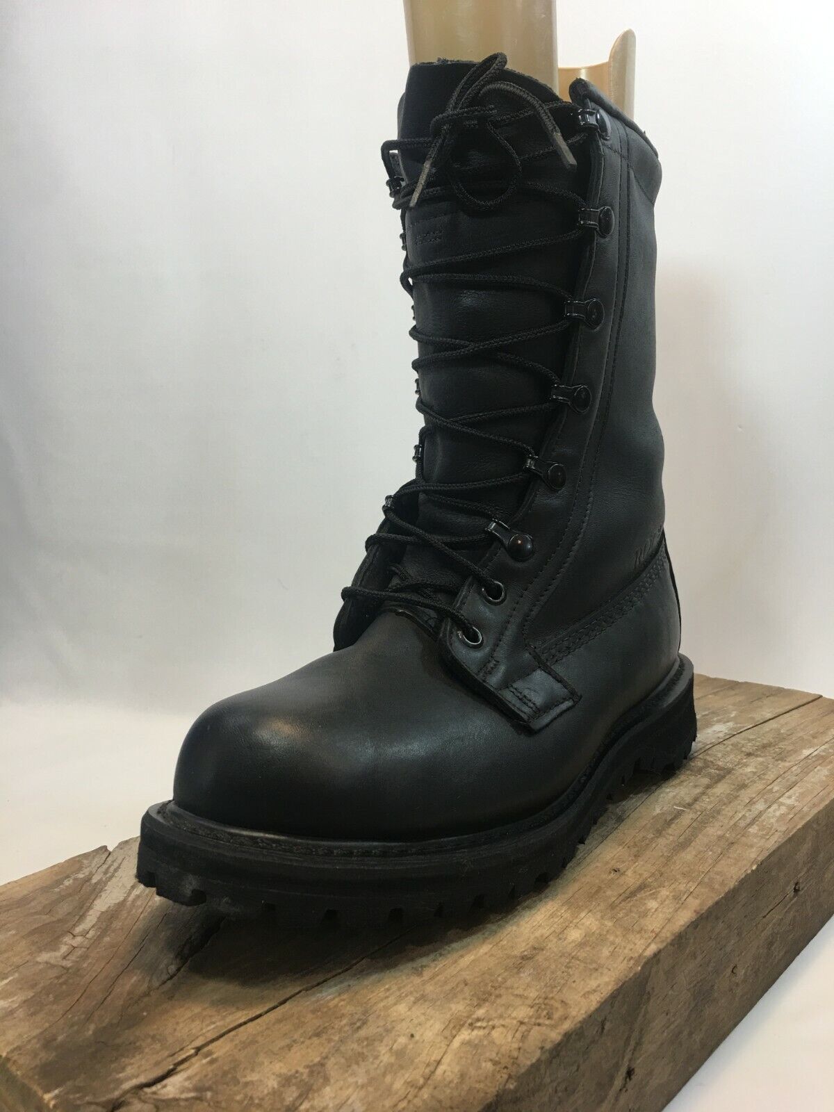 Rocky Men's RB 01-01 Black Leather Combat Boots I… - image 5