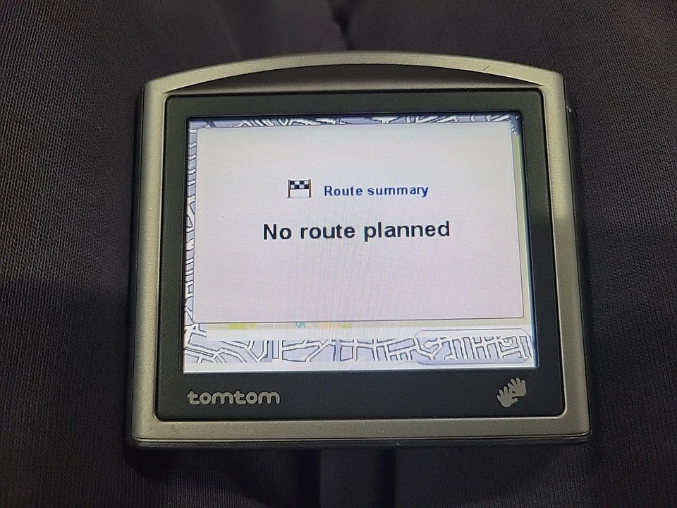 2023 USA Maps Update TOMTOM One 4N00.005 Portable GPS Navigation 3.5” - Image 3 of 4