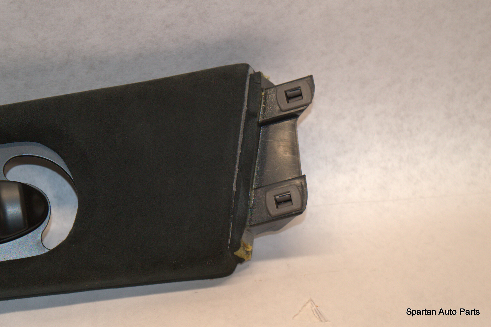 05-12 MASERATI QUATTROPORTE B PILLAR BLACK ALCANTARA LEFT DRIVER SIDE 