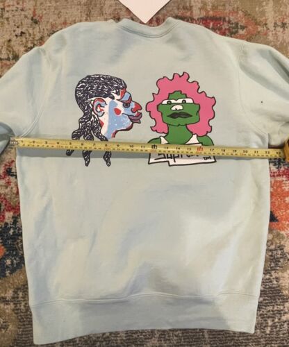 SUPREME GONZ HEADS FACES CREWNECK SWEATSHIRT MARK GONZALES Size Medium Blue Bogo SUPREME GONZ HEADS FACES CREWNECK SWEATSHIRT MARK GONZALES Size Medium Blue Bogo