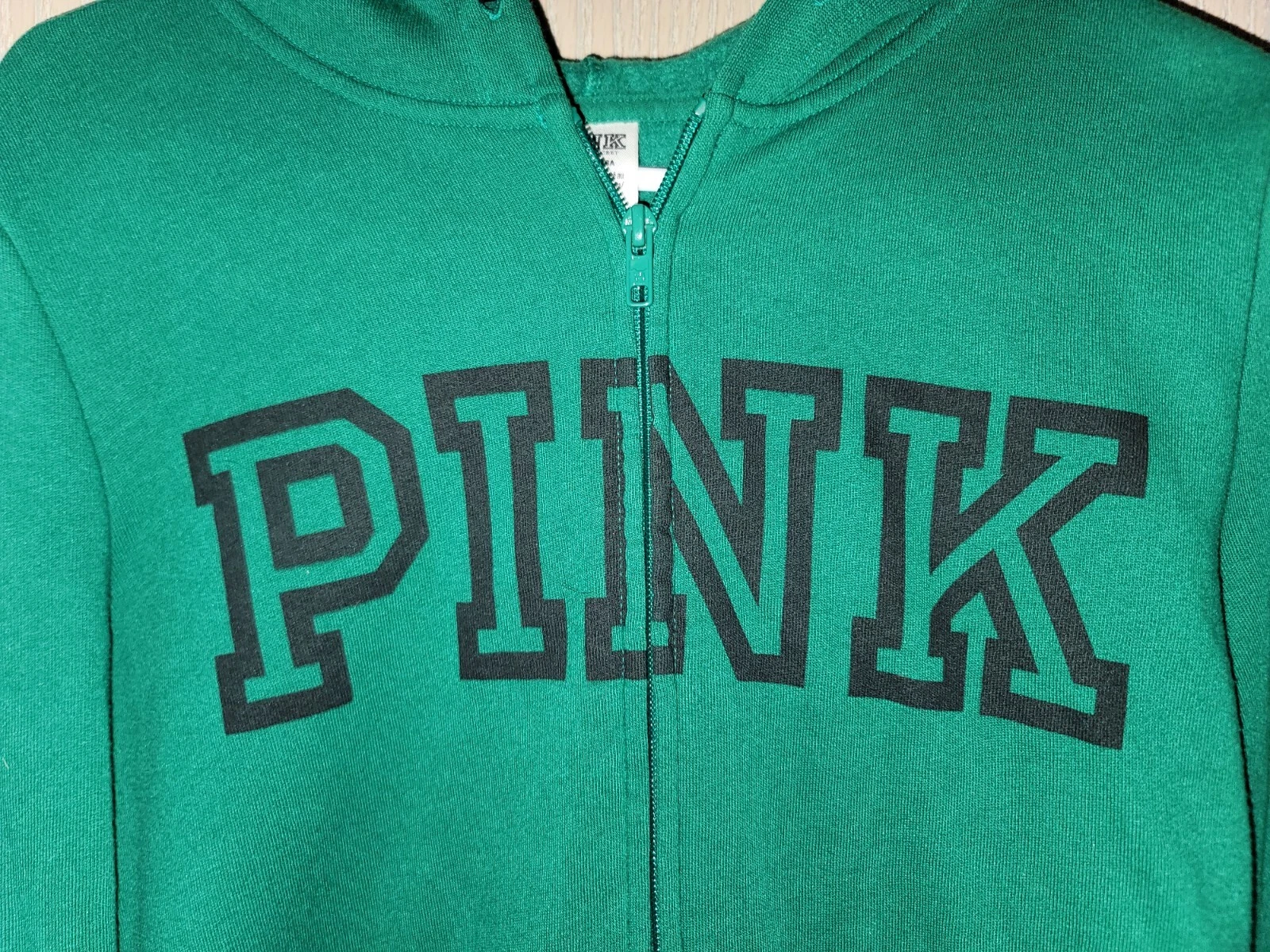 UNDERCOVER NUOVA felpa con cappuccio verde rosa di Victoria's Secret cerniera intera logo rosa taglia small